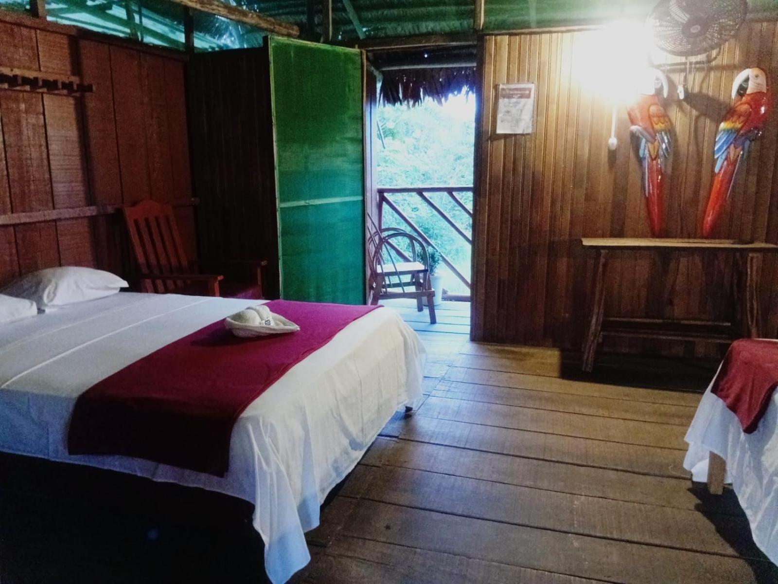 Casa Kukama Lodge Iquitos Eksteriør billede