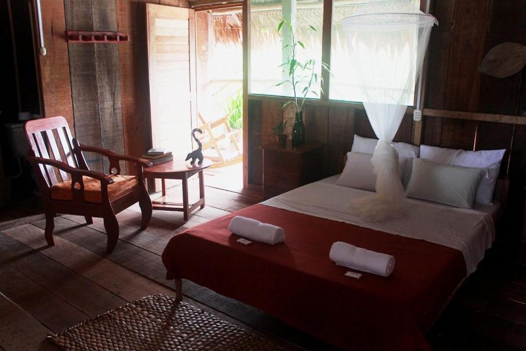 Casa Kukama Lodge Iquitos Eksteriør billede
